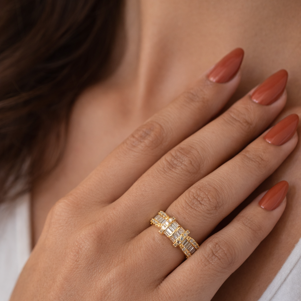 Classic Glamour Ring