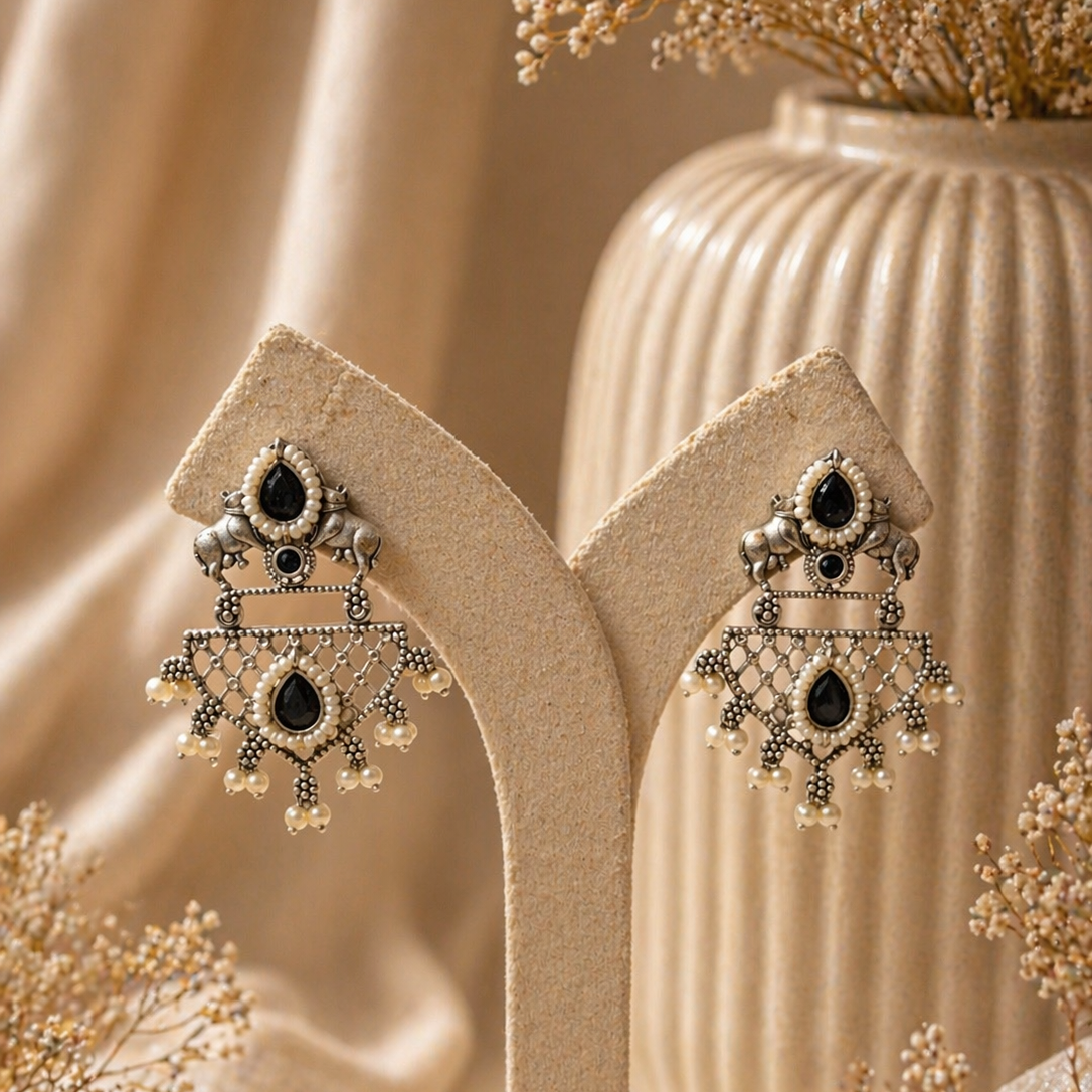 Noir Pearl Rajwada Earrings