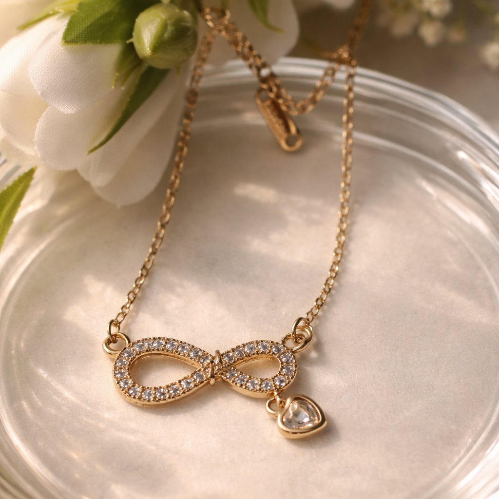 Eterna Love Necklace