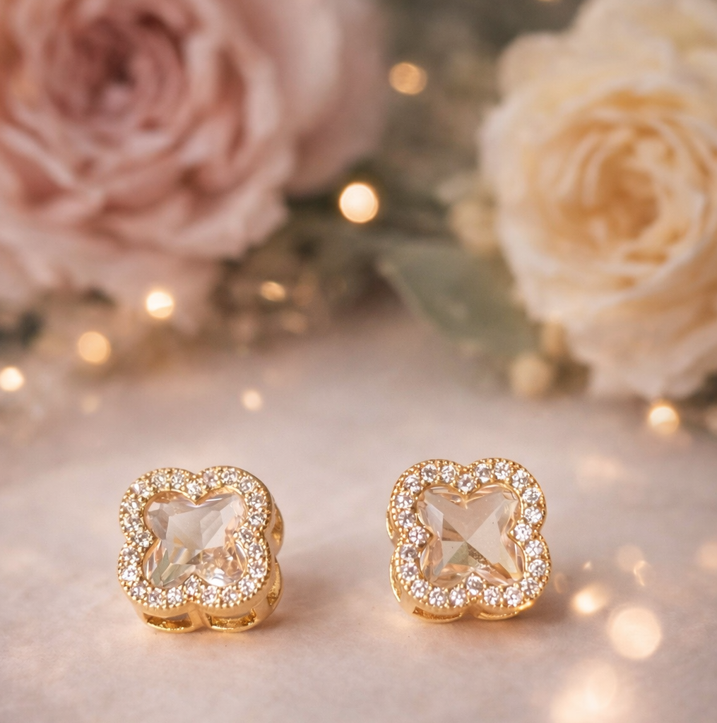 Golden Clover Halo Studs
