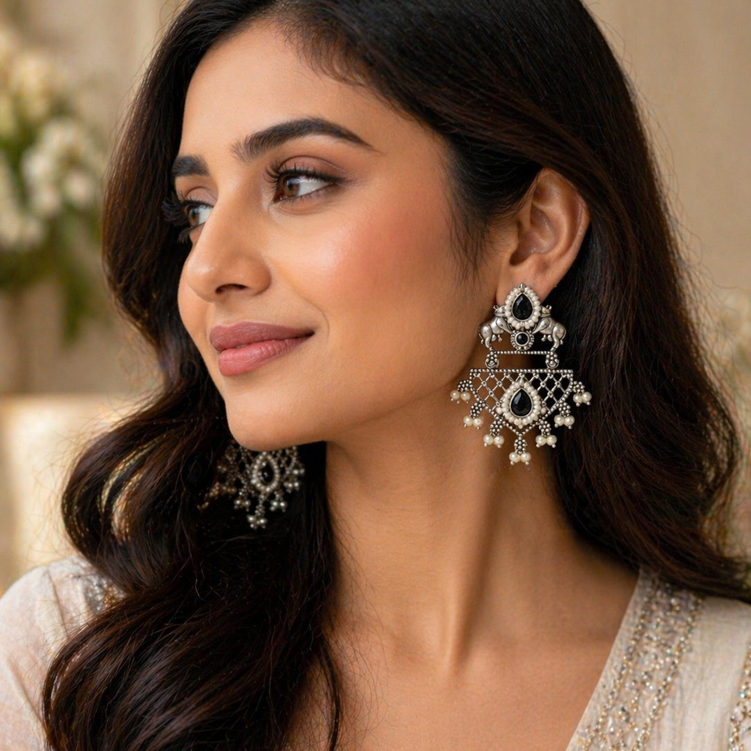 Noir Pearl Rajwada Earrings