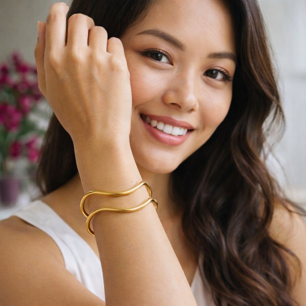 Anti tarnish Luxury Twist Bracelet