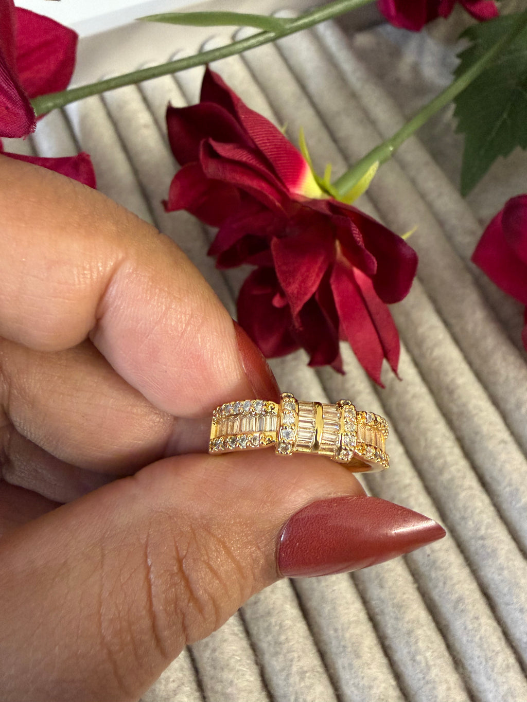 Classic Glamour Ring