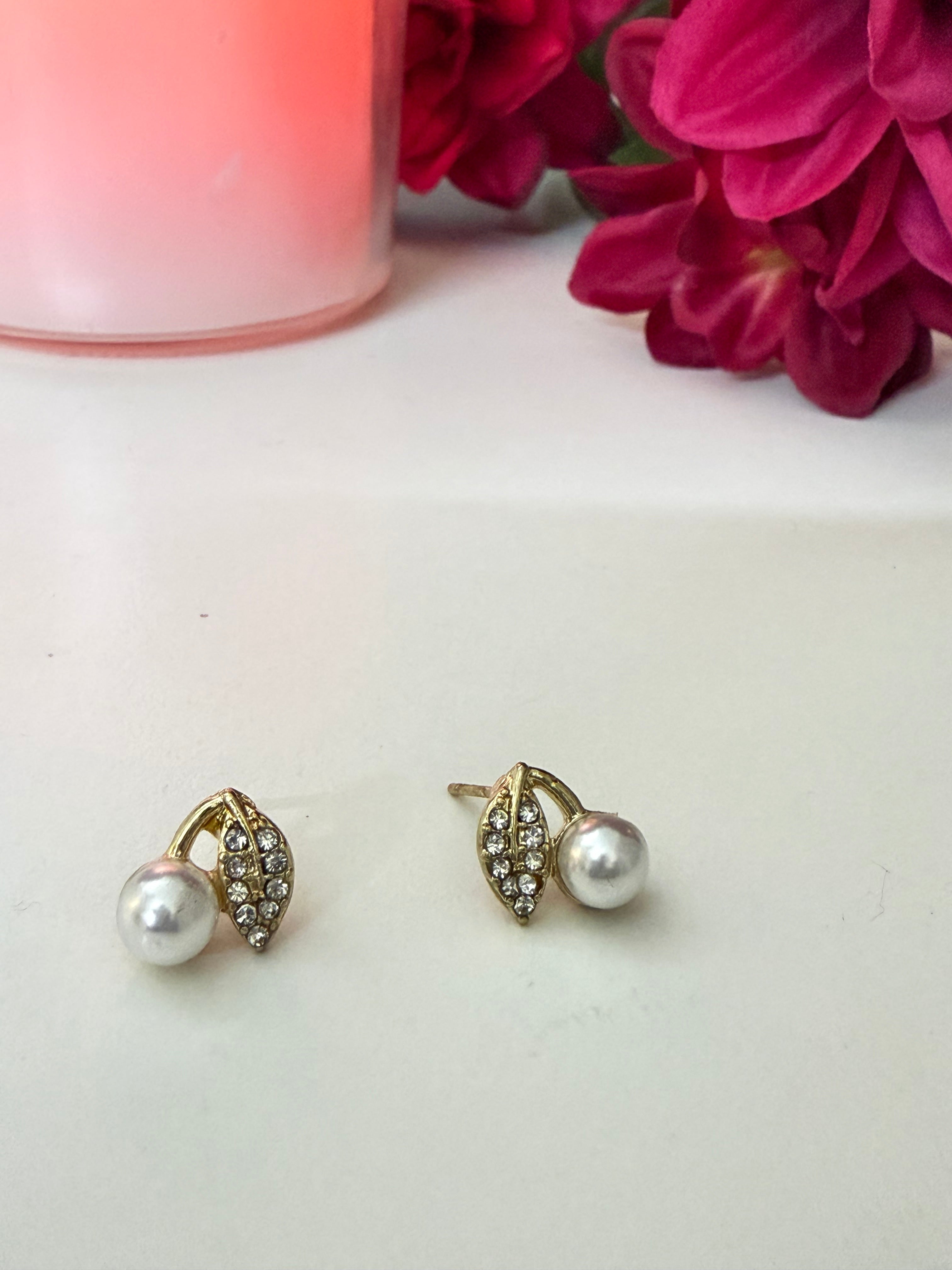 Pearl Leaf Earrings