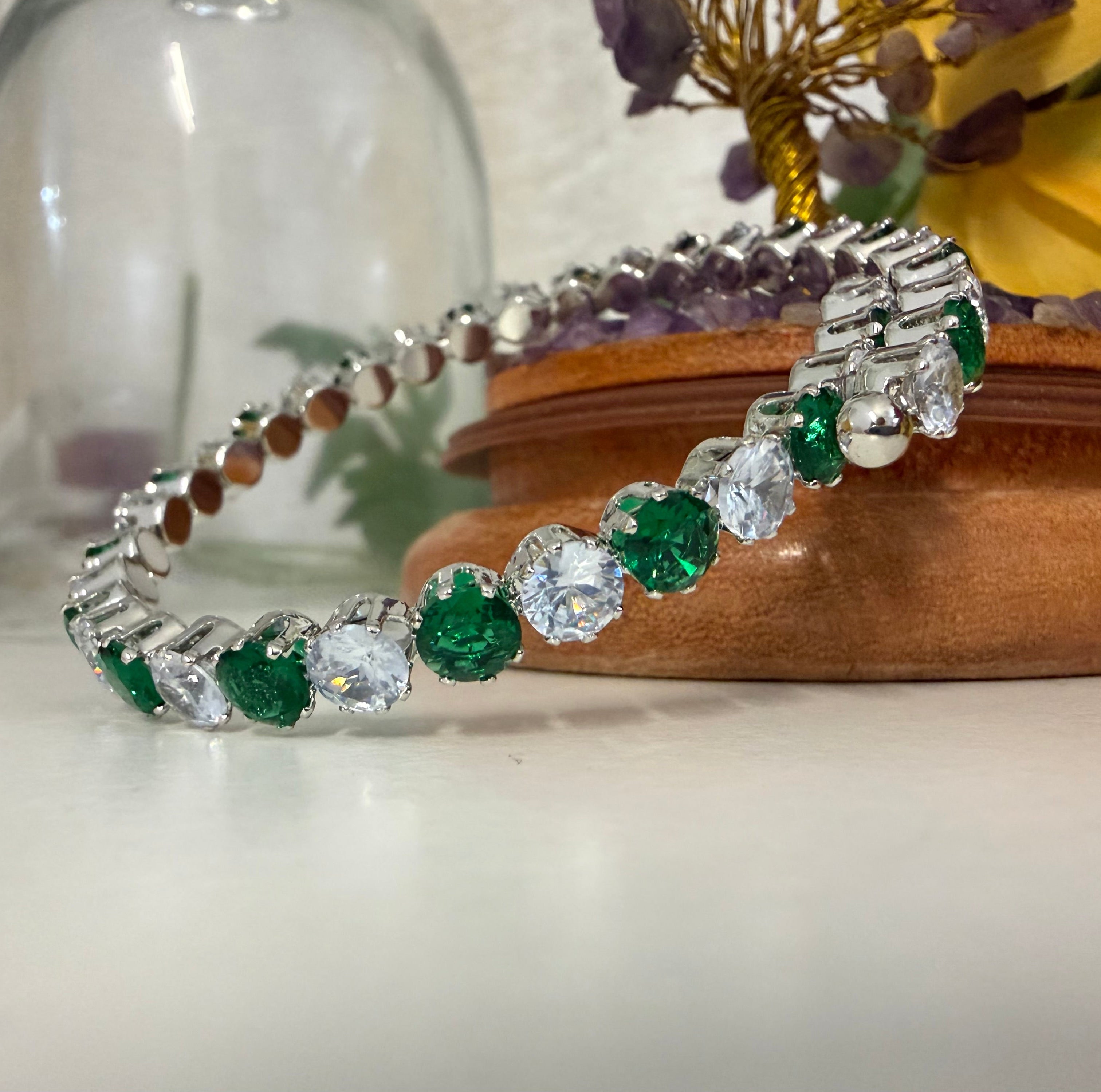 Emerald White Bracelet