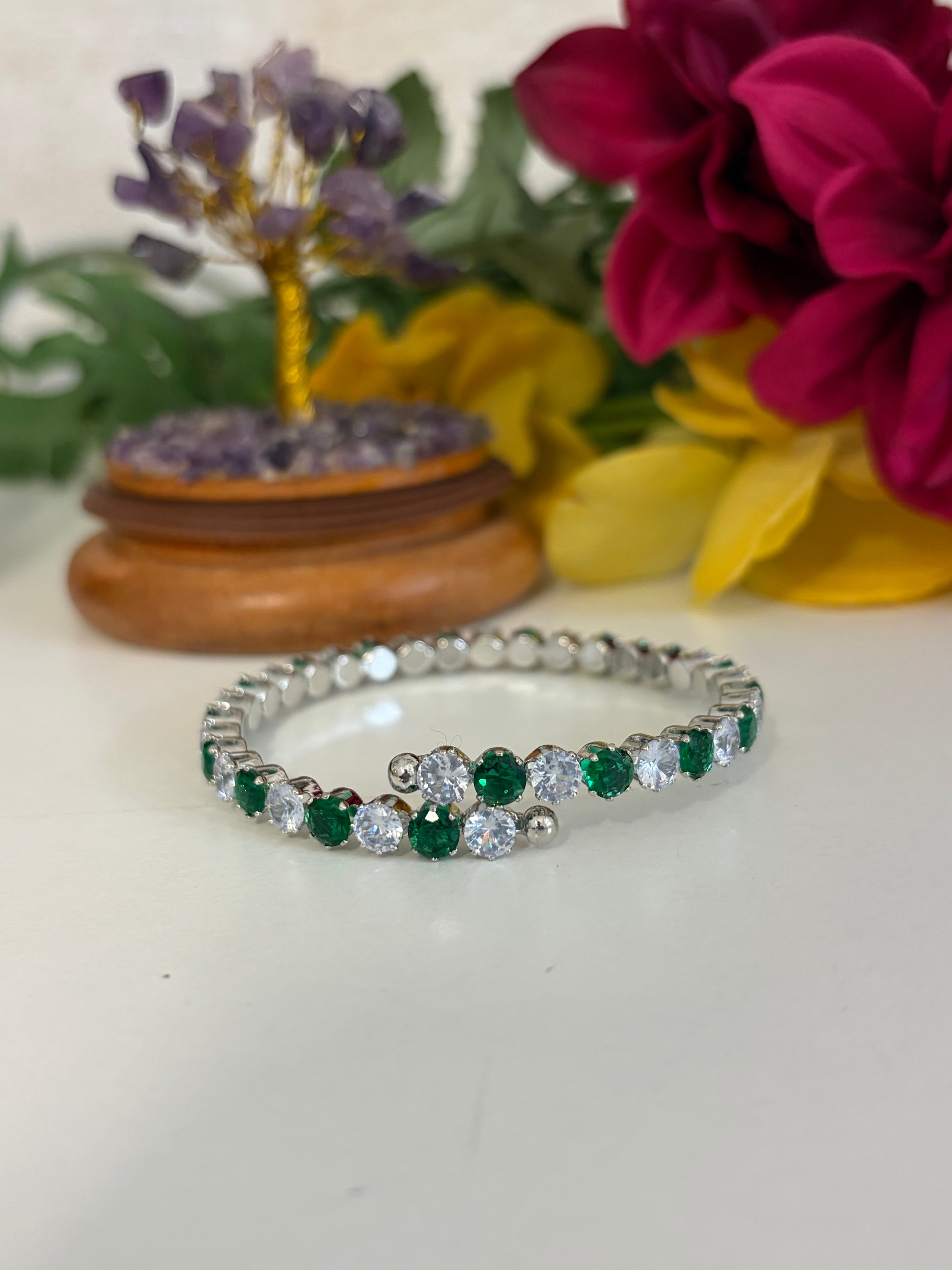 Emerald White Bracelet