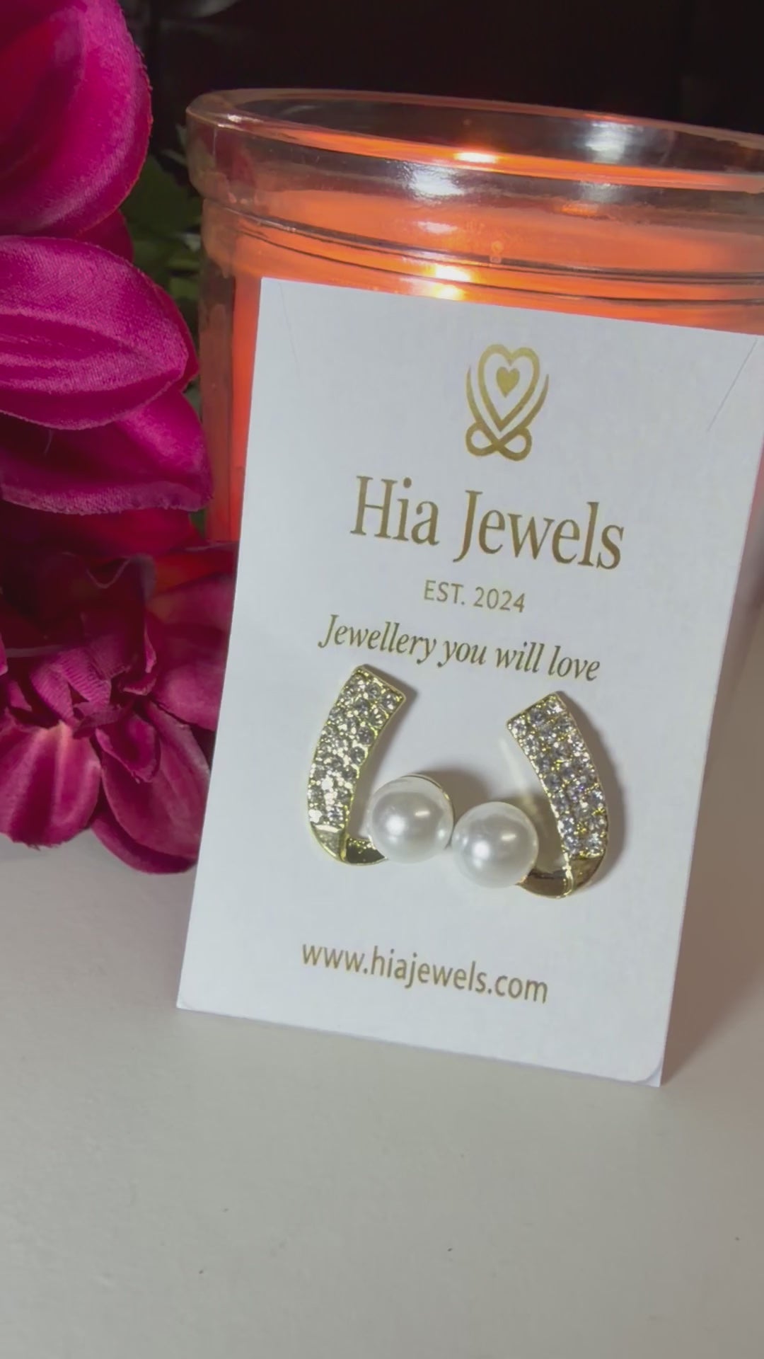 Pearl Curve Crystal Earrings