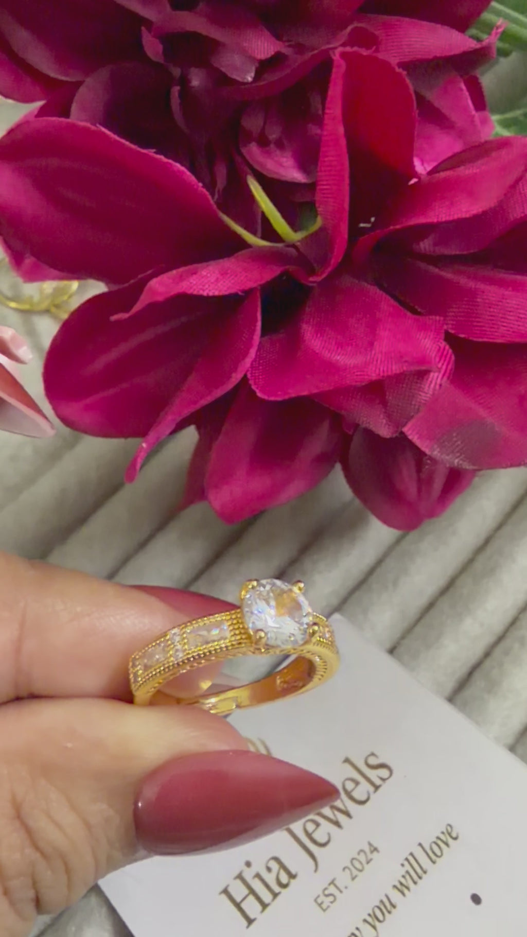 Adjustable Solitaire Ring