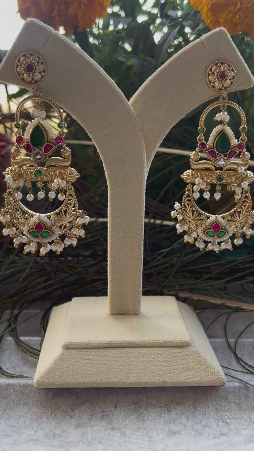 Golden Chandbalis
