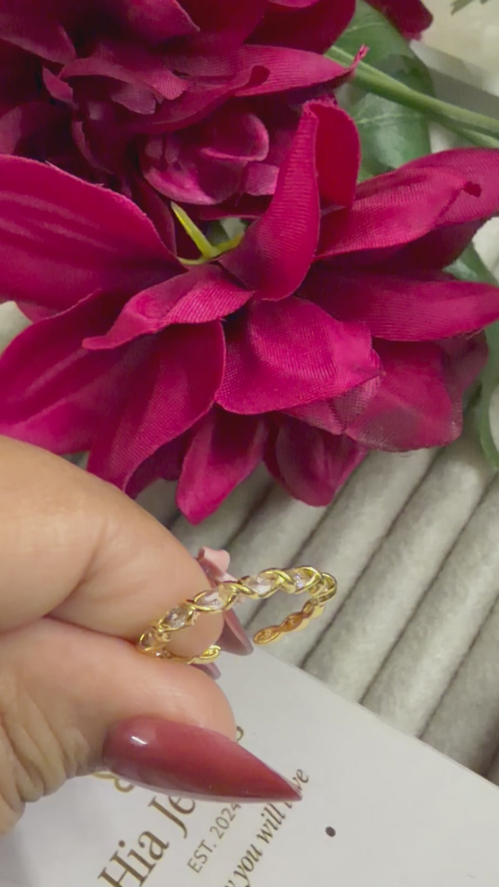 Adjustable Stone Band